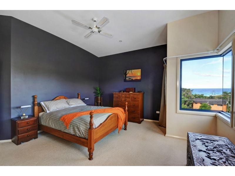 3 Middle Rock Road, Lake Cathie NSW 2445