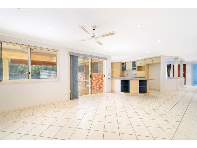 8 Friar Close, Port Macquarie NSW 2444