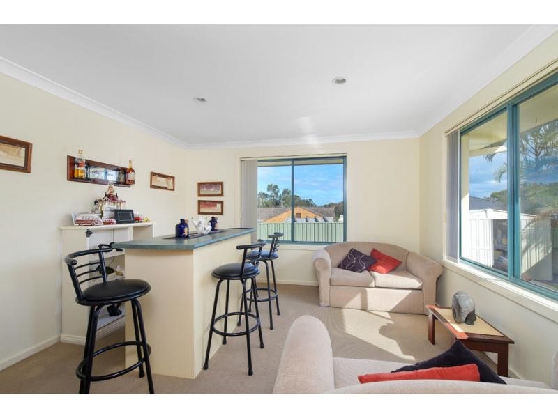 20 Ernest Street, Lake Cathie NSW 2445