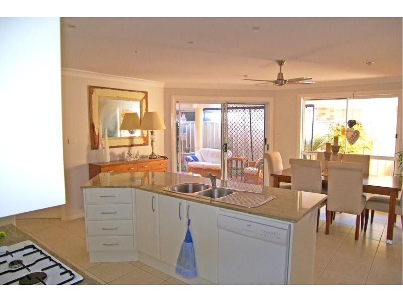4/21-23 Lake Road, Port Macquarie NSW 2444