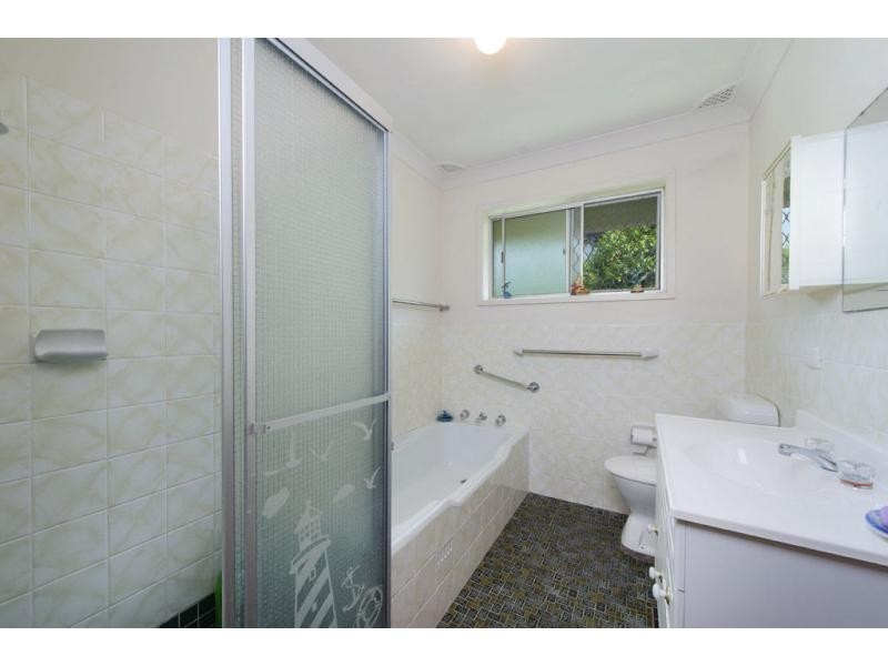 8 Bellevue Drive, Port Macquarie NSW 2444