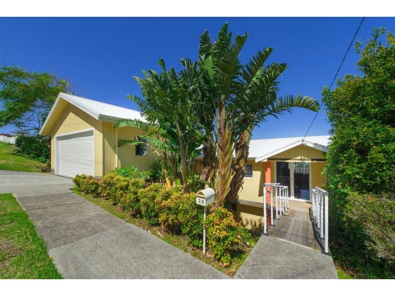 28 Dent Crescent, Port Macquarie NSW 2444