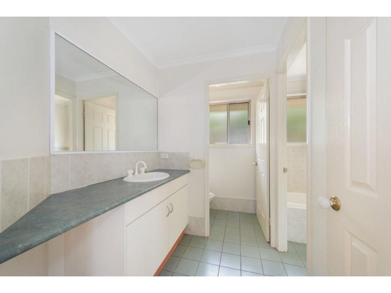 8 Locksley Place, Port Macquarie NSW 2444