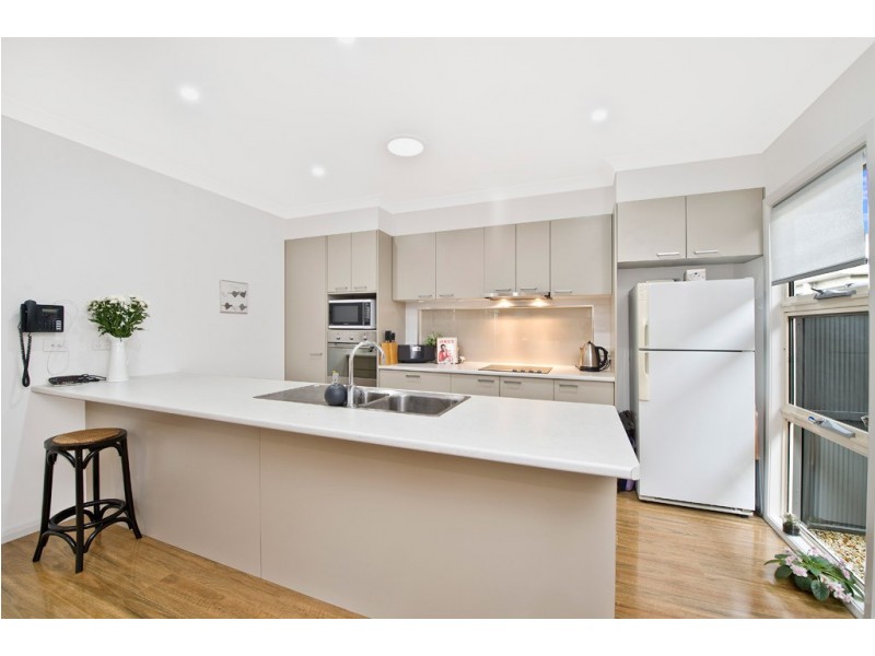 9 Southern Ocean St, Lake Cathie NSW 2445