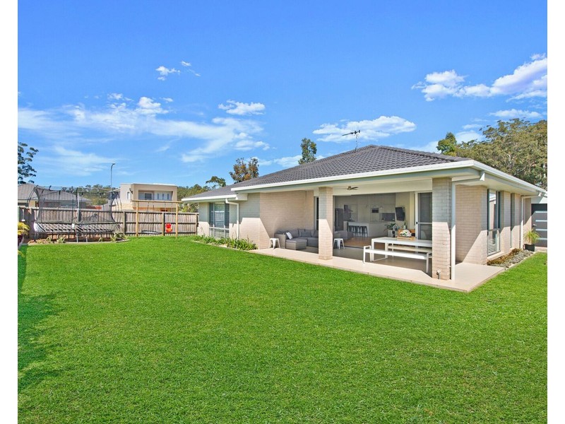 77 Capital Dr, Thrumster NSW 2444