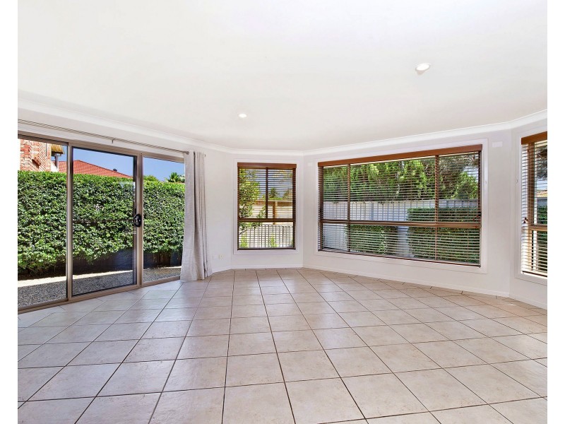 2/1 Jonas Absalom Dr, Port Macquarie NSW 2444