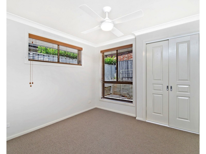 2/1 Jonas Absalom Dr, Port Macquarie NSW 2444