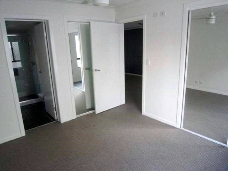 3/15 Lloyd Street, Southport QLD 4215