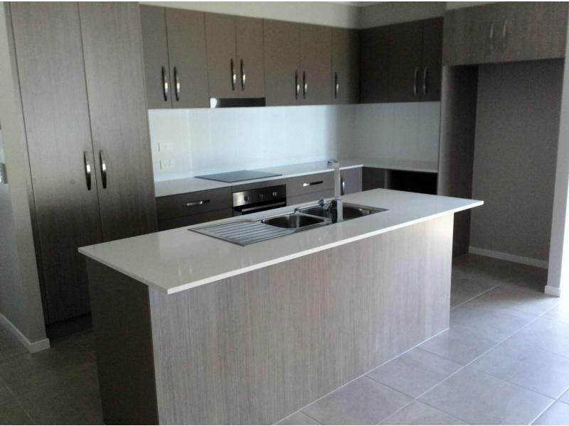 32 Cobblestone Avenue, Logan Reserve QLD 4133