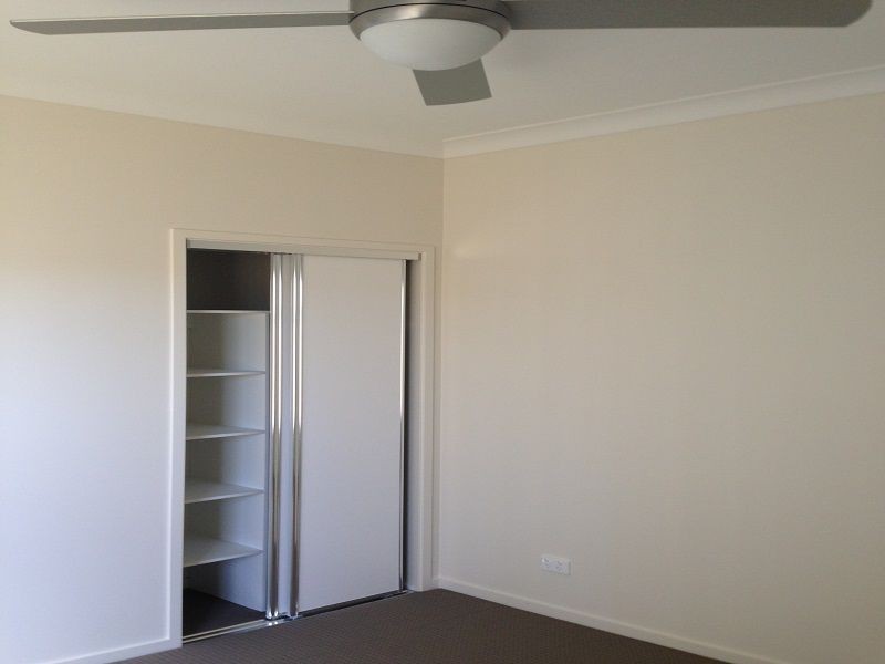 3/2 Banksia Road, Coomera QLD 4209