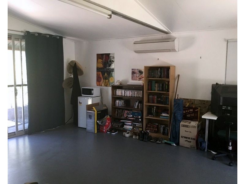 85 School Road, Logan Reserve QLD 4133