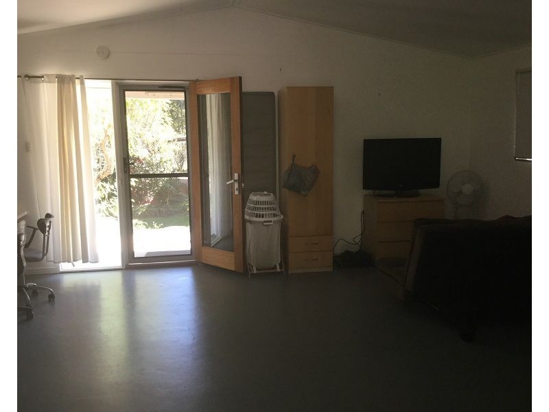 85 School Road, Logan Reserve QLD 4133