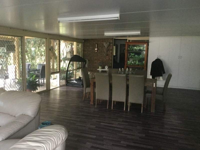 27-29 Lincoln Court, Gleneagle QLD 4285