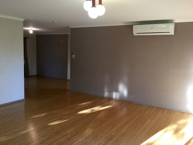 223 Bamboo Drive, Woodhill QLD 4285