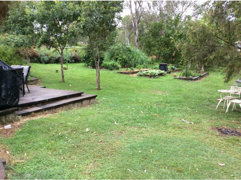 223 Bamboo Drive, Woodhill QLD 4285