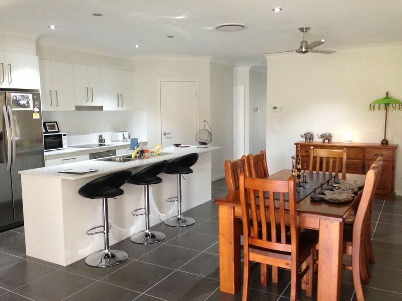 63 Stoneleigh Reserve Boulevard, Logan Reserve QLD 4133