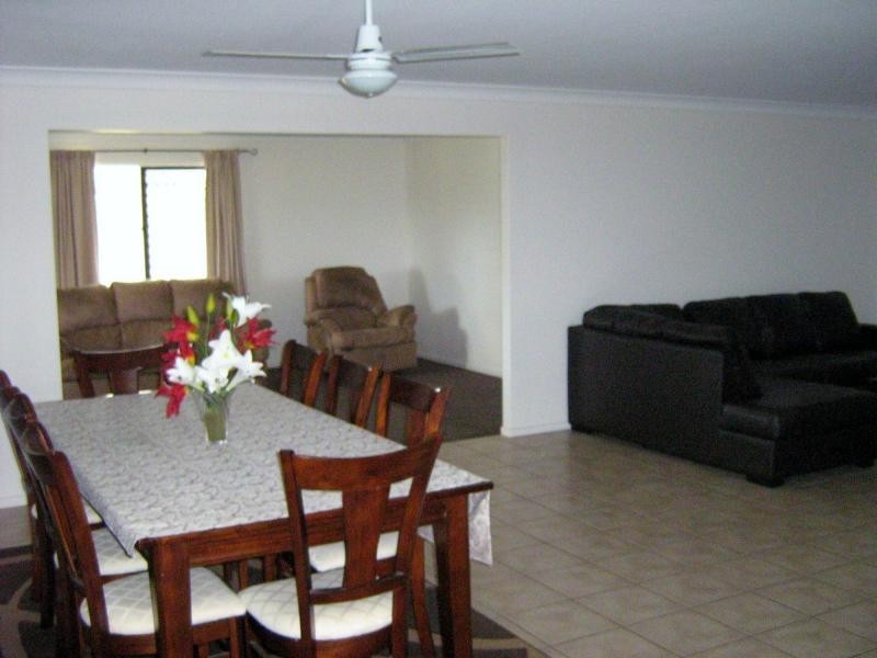 60 John Collins Drive, Mundoolun QLD 4285