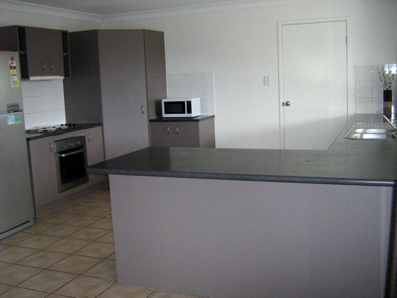 60 John Collins Drive, Mundoolun QLD 4285