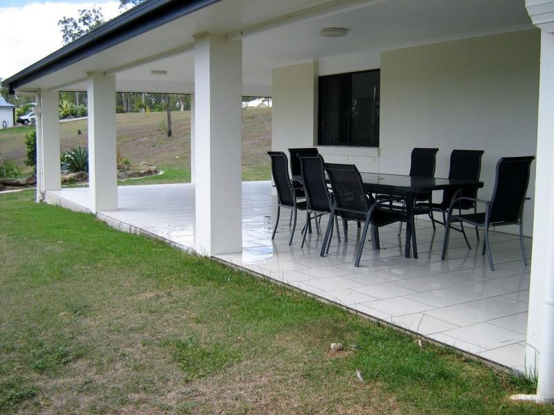 60 John Collins Drive, Mundoolun QLD 4285