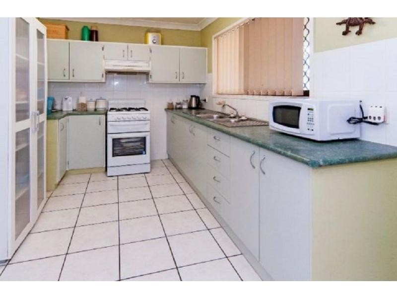 166 Goddards Rd, Yamanto QLD 4305