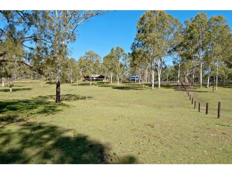 152-154 Karen Crt, Tamborine QLD 4270
