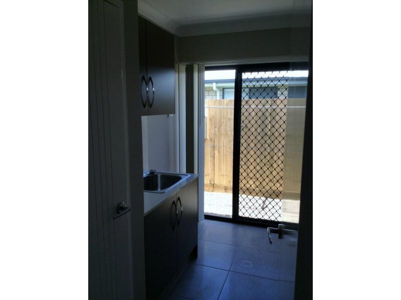 Logan Reserve QLD 4133