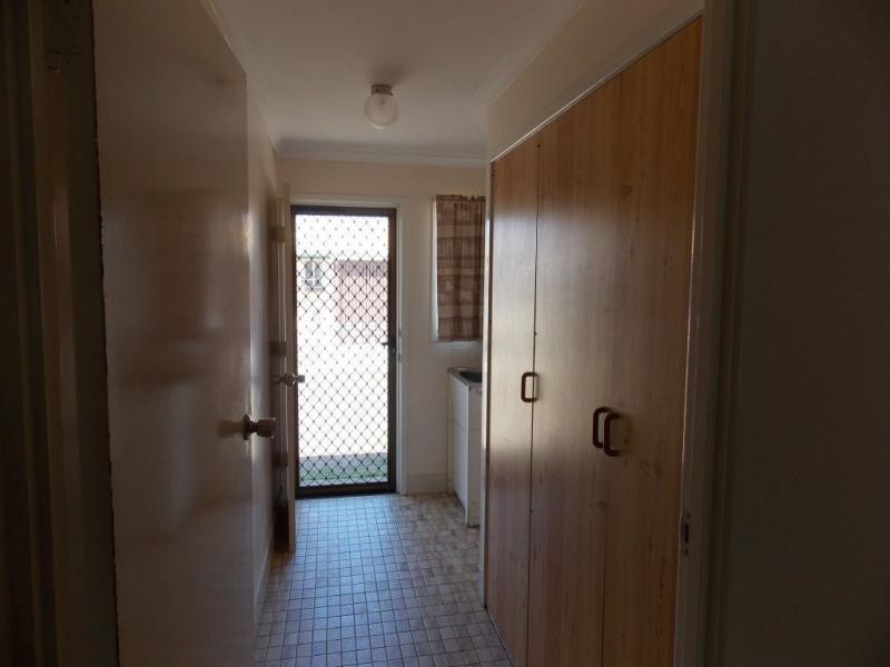 Unit 1/6 Archer Court, Avenell Heights QLD 4670