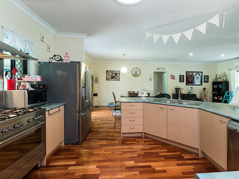 41-43 Paperbark Court, New Beith QLD 4124