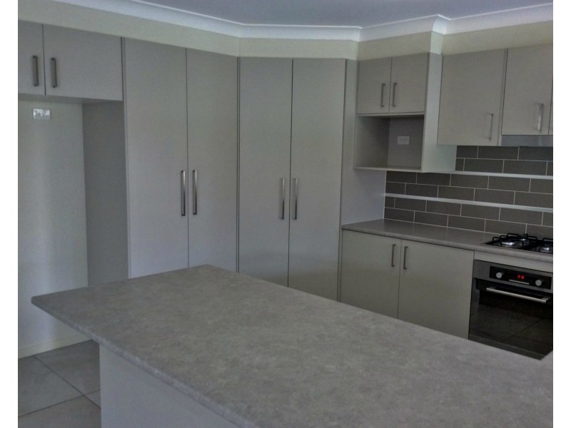 13 Alabaster Drive, Logan Reserve QLD 4133