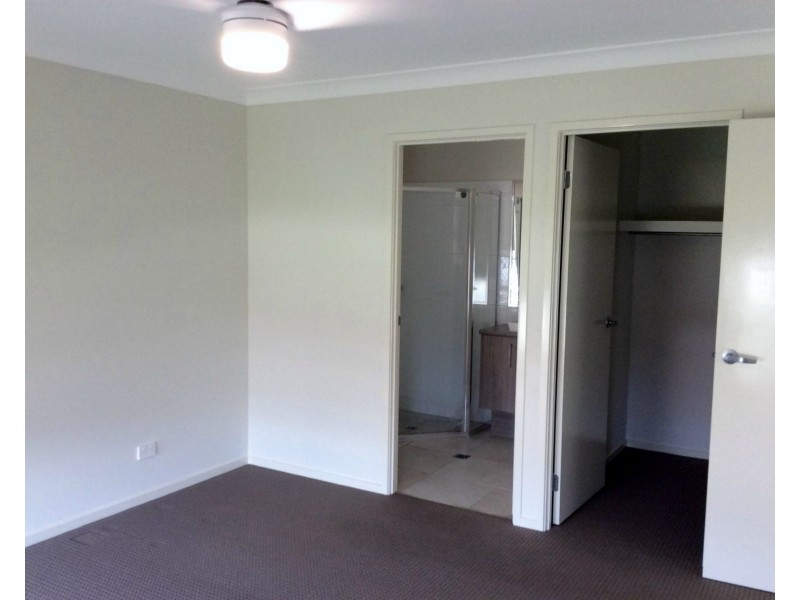 13 Alabaster Drive, Logan Reserve QLD 4133