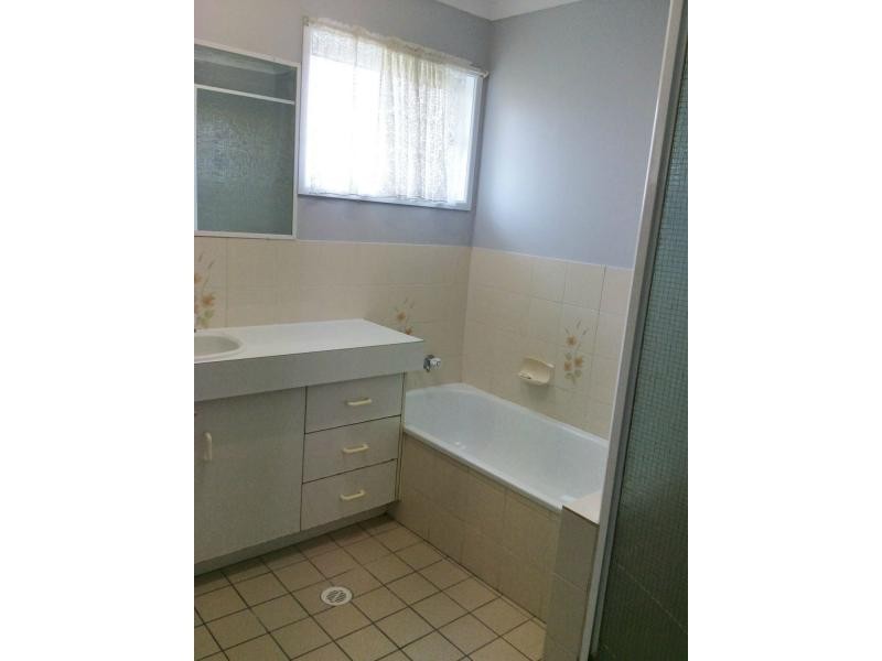 3 Hargrill Court, Boronia Heights QLD 4124