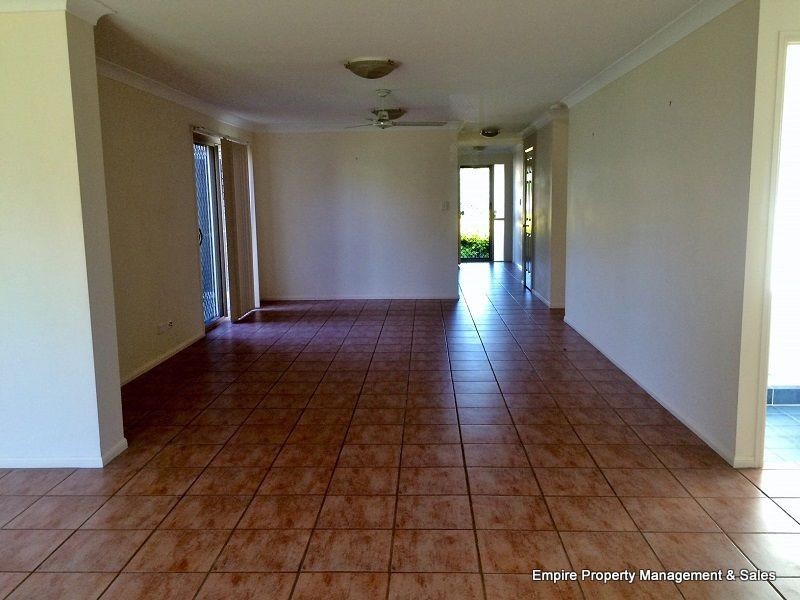 7 Ellie Court, Yamanto QLD 4305