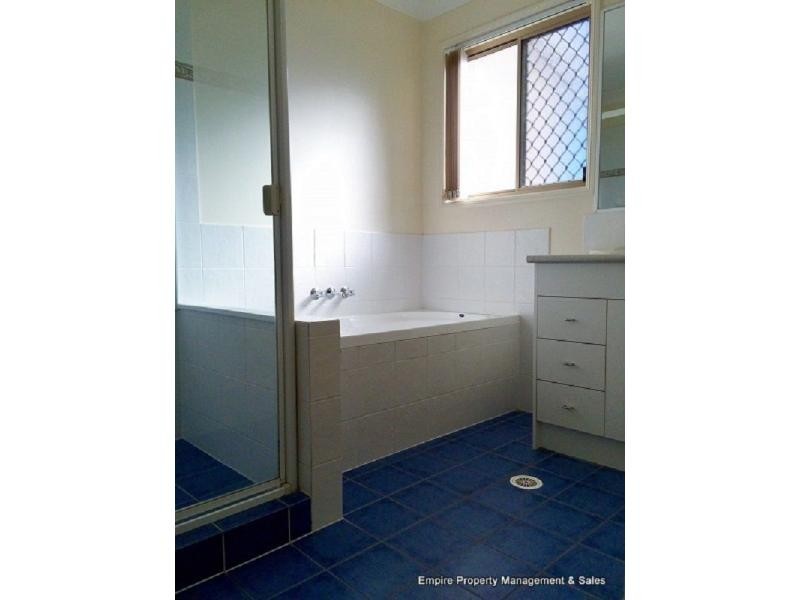 7 Ellie Court, Yamanto QLD 4305