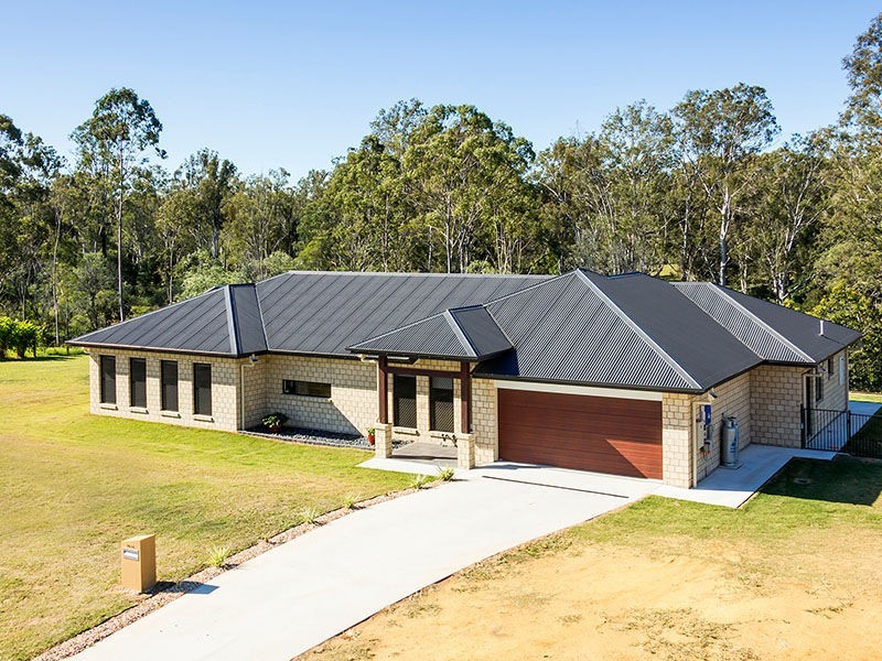 20-24 Dumaresq Street, Jimboomba QLD 4280