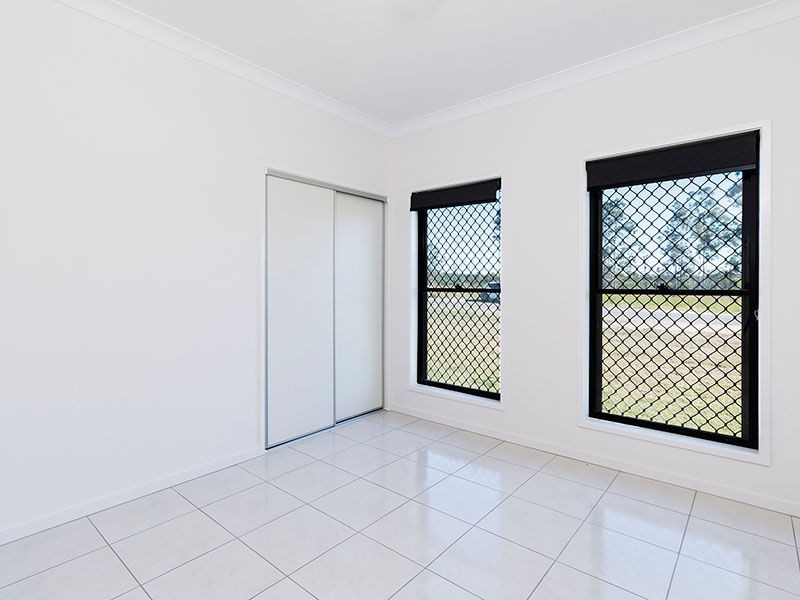 20-24 Dumaresq Street, Jimboomba QLD 4280