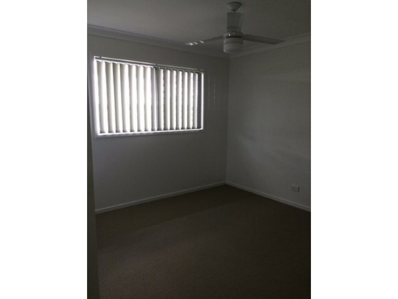 1/13 Vivian Hancock Drive, North Booval QLD 4304