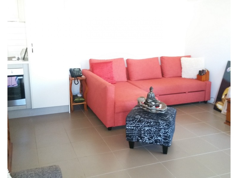 2/47 Vivian Hancock Drive, North Booval QLD 4304