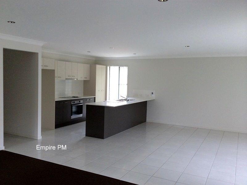18 Surwold Way, Loganlea QLD 4131