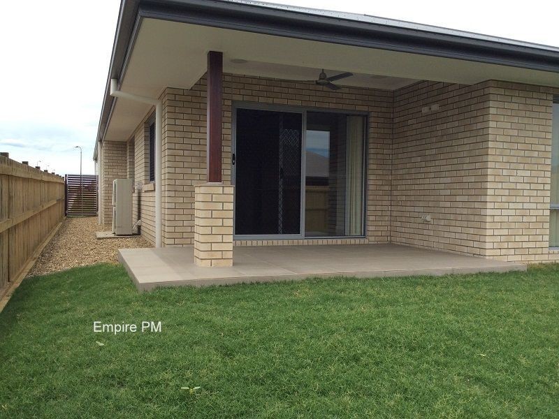 11 Tanzanite Street, Logan Reserve QLD 4133