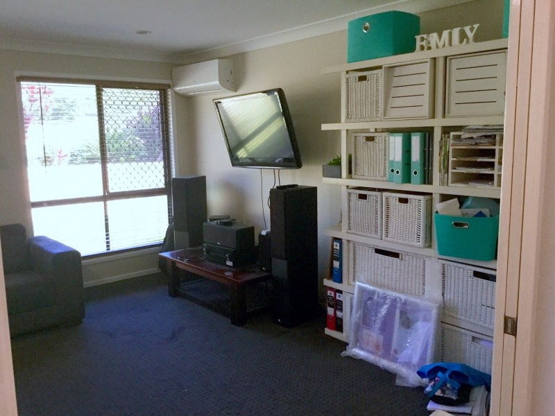 9-11 Melaleuca Ct, Jimboomba QLD 4280
