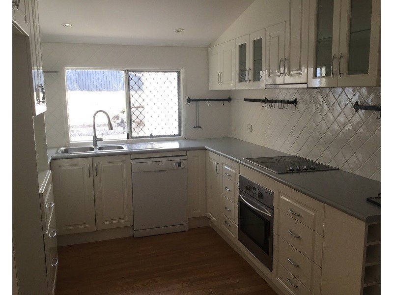 9 Willard St, Tivoli QLD 4305