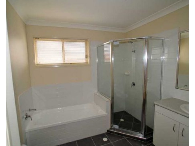 18/20 Kathleen St, Richlands QLD 4077