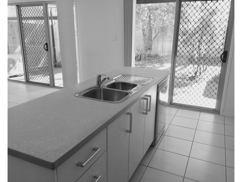 4/28 Menser St, Calamvale QLD 4116