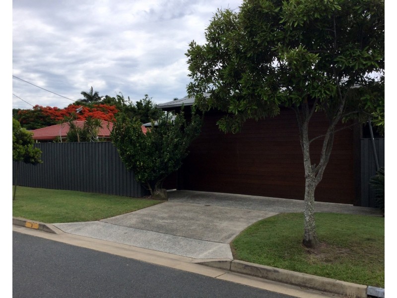 5 Mokera Ave, Palm Beach QLD 4221