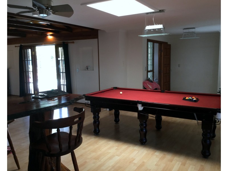 5 Mokera Ave, Palm Beach QLD 4221