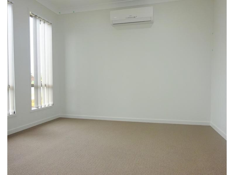 48 Orb St, Yarrabilba QLD 4207