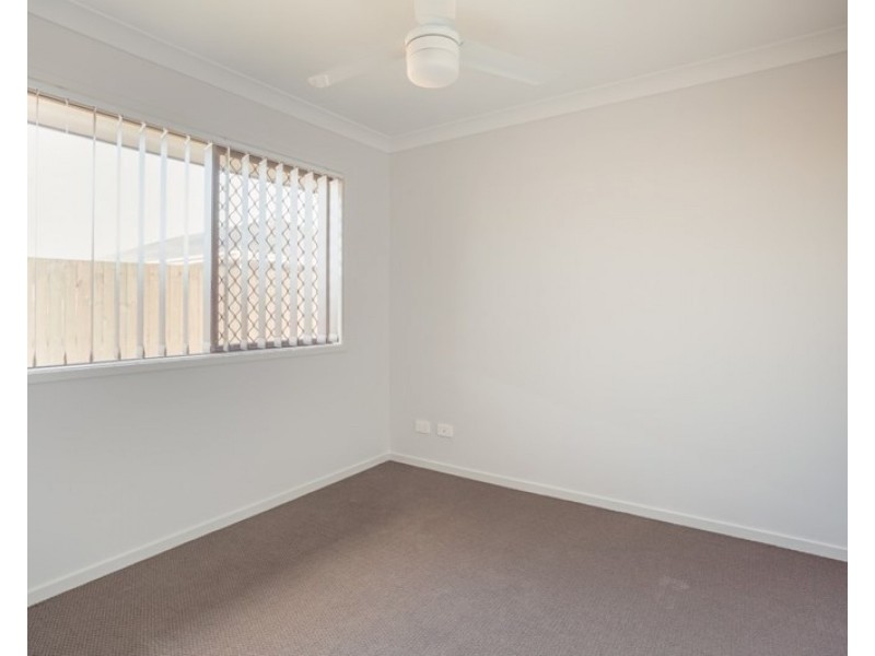 48 Orb St, Yarrabilba QLD 4207