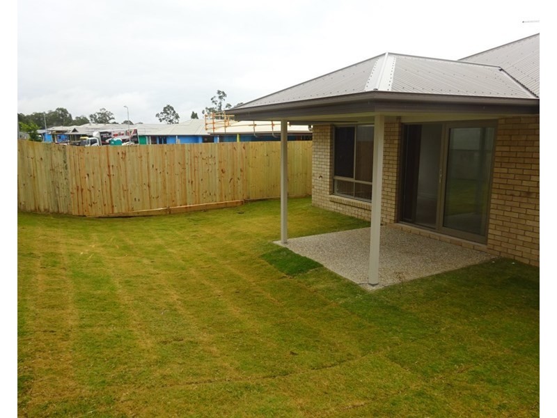 48 Orb St, Yarrabilba QLD 4207