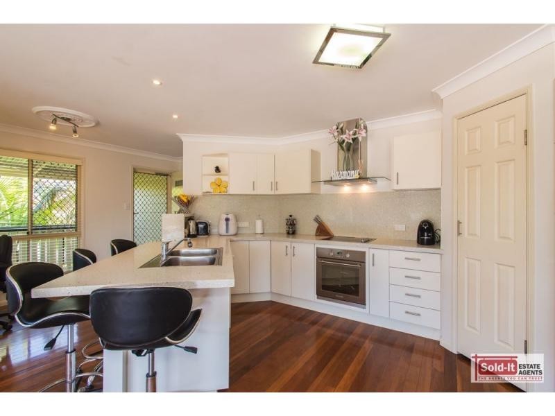 Eatons Hill QLD 4037