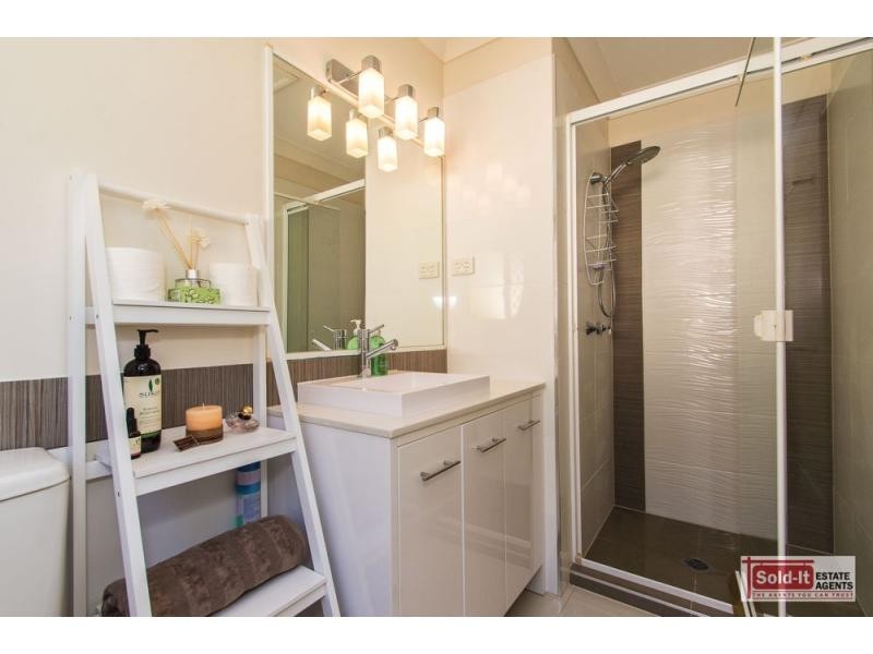 Eatons Hill QLD 4037